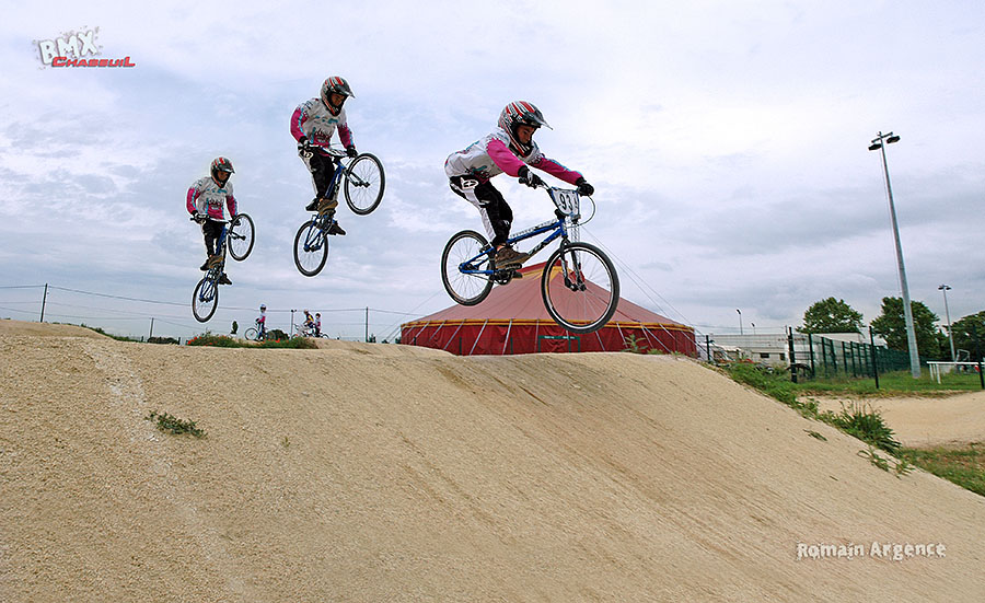 2008-05_BMX_Romain-saut_03