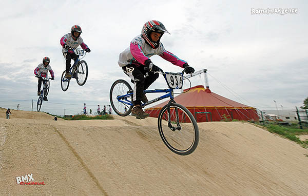 2008-05_BMX_Romain-saut_04