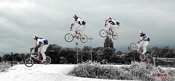 2008-05_BMX_Seb_saut-8-metres_03